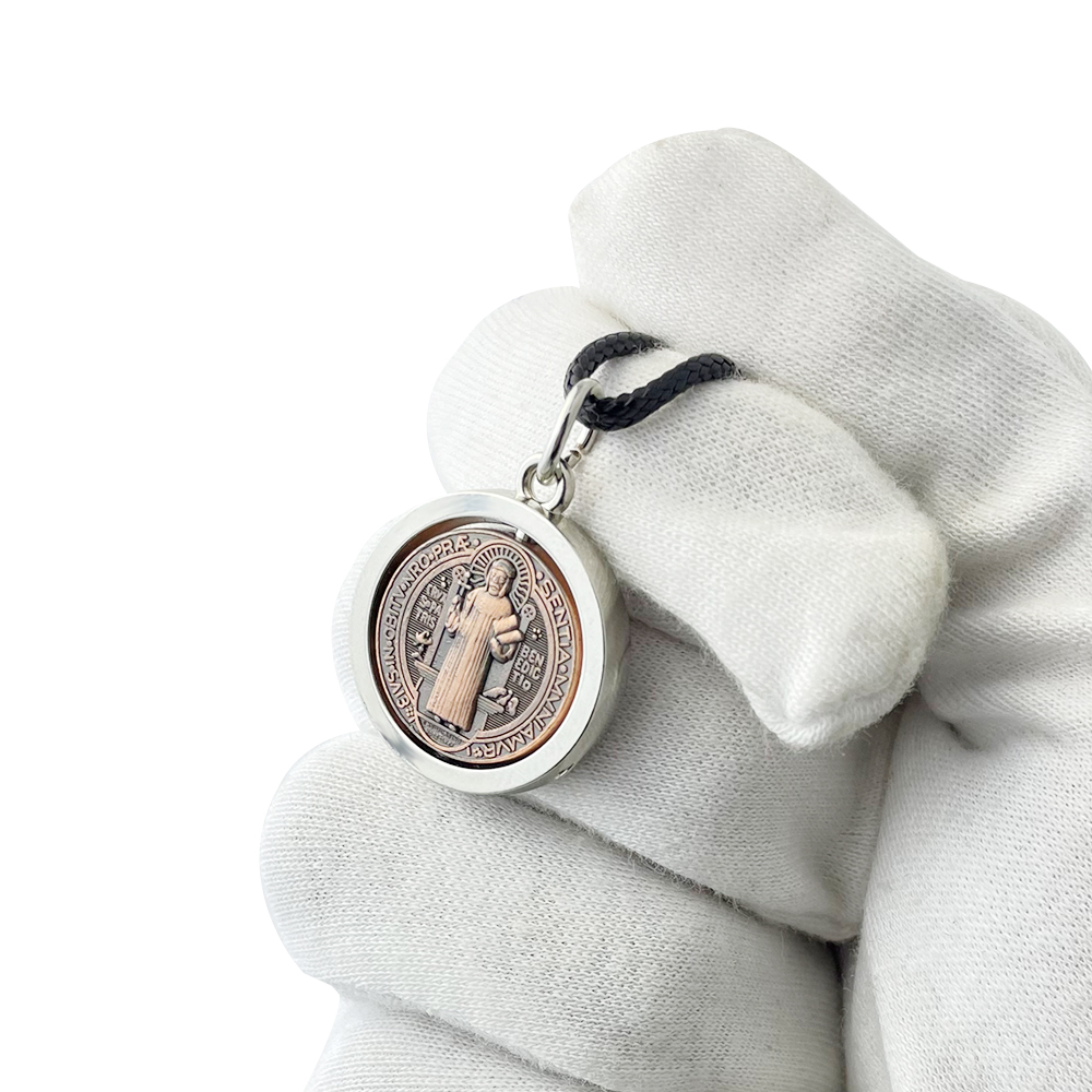 Jewelry & Watches Spółka Z Ograniczoną Odpowiedzialnością - Yeni Aziz Benedict Madalyon Kolye Katolik