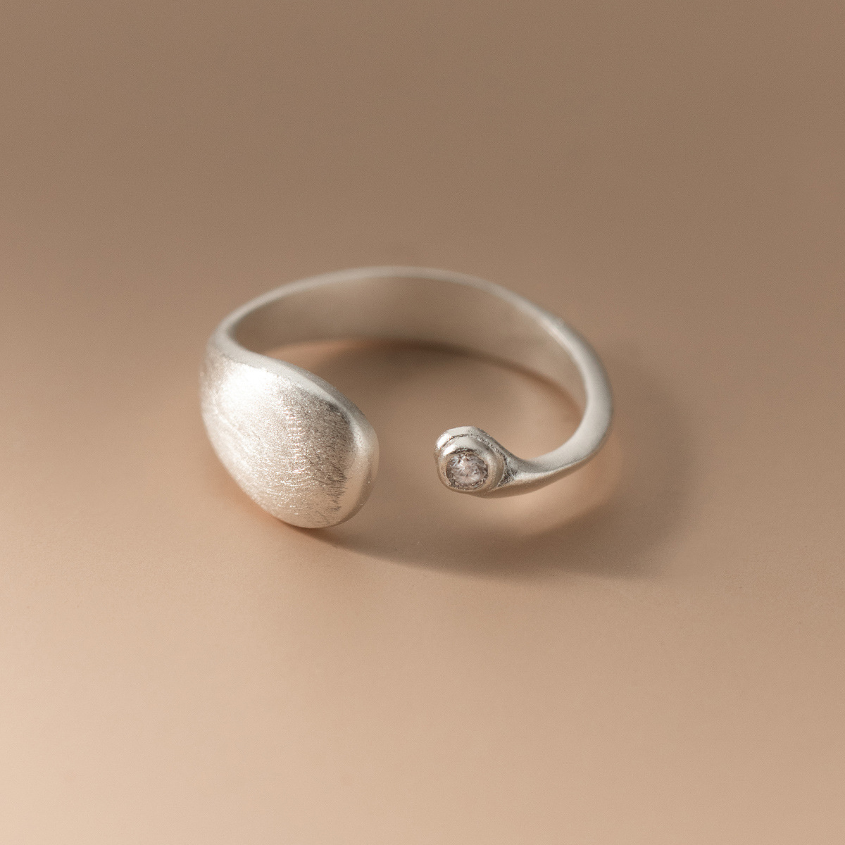 Statement Cocktail Ring - 925 Ayar Gümüş Mat Kaplama Geometri