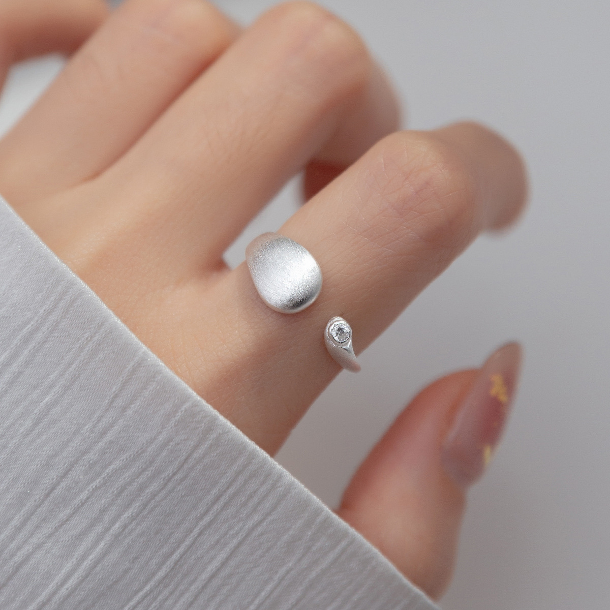 925 Ayar Gümüş Mat Kaplama Geo - Statement Cocktail Ring incelemesi ve fiyatı