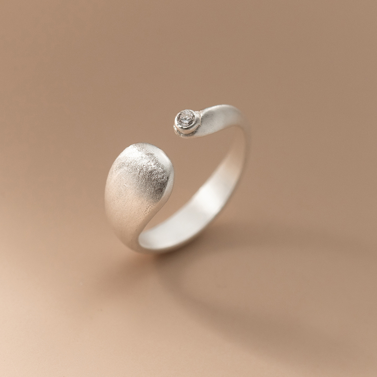 925 Ayar Gümüş Mat Kaplama Geo - Statement Cocktail Ring incelemesi ve fiyatı